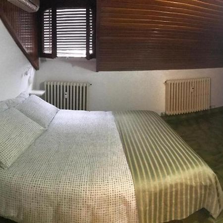 Appartamento La Mansarda Lecco Bagian luar foto