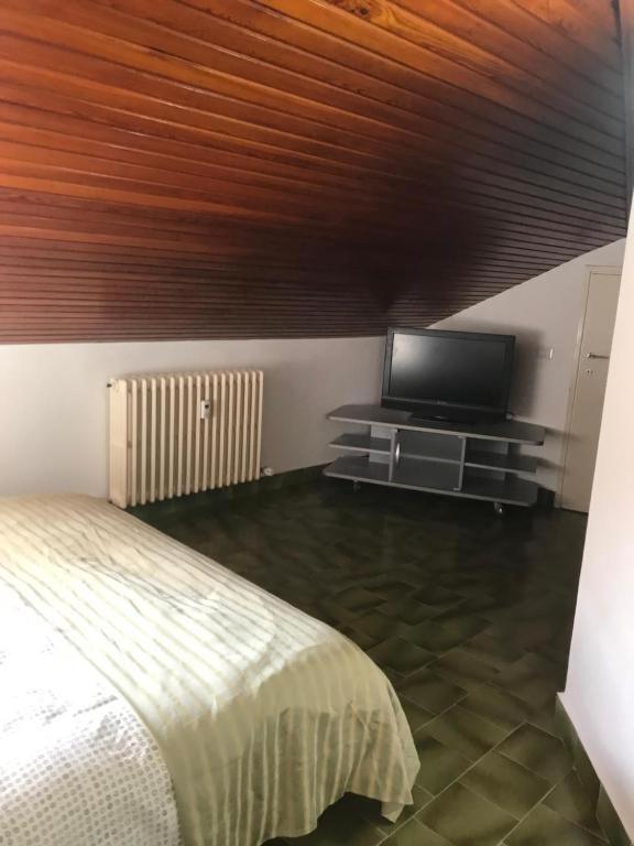 Appartamento La Mansarda Lecco Bagian luar foto